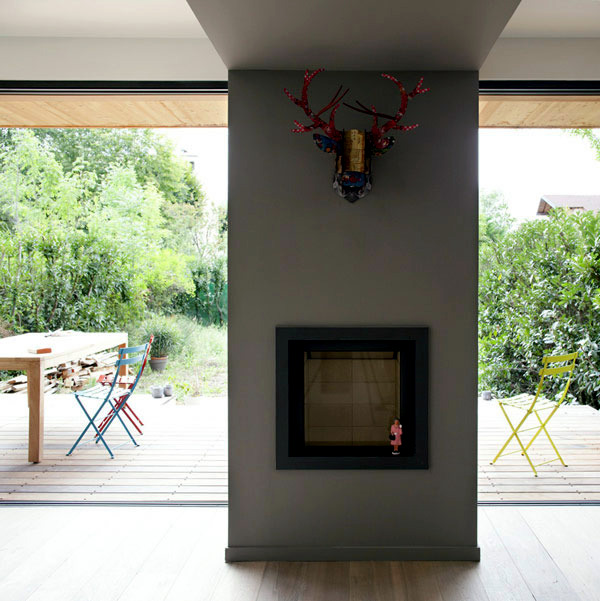 Sustainable eco-house in Paris with a flexible layout Sustainable eco-house in Paris with a flexible layout