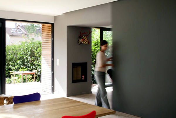 Sustainable eco-house in Paris with a flexible layout Sustainable eco-house in Paris with a flexible layout