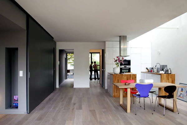 Sustainable eco-house in Paris with a flexible layout