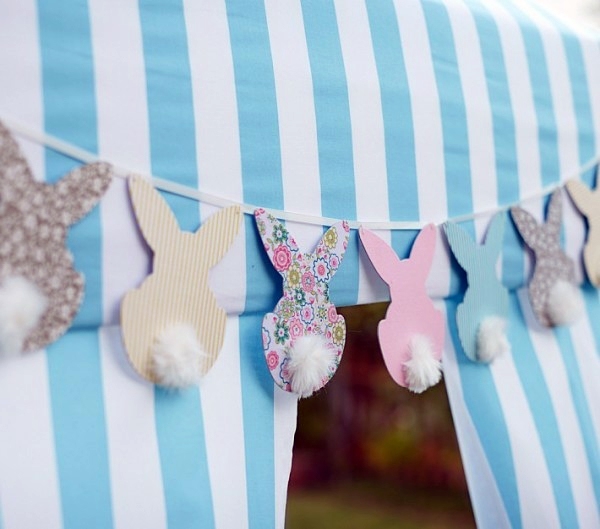 Cool Easter decoration ideas with Easter bunny and colorful Easter eggs