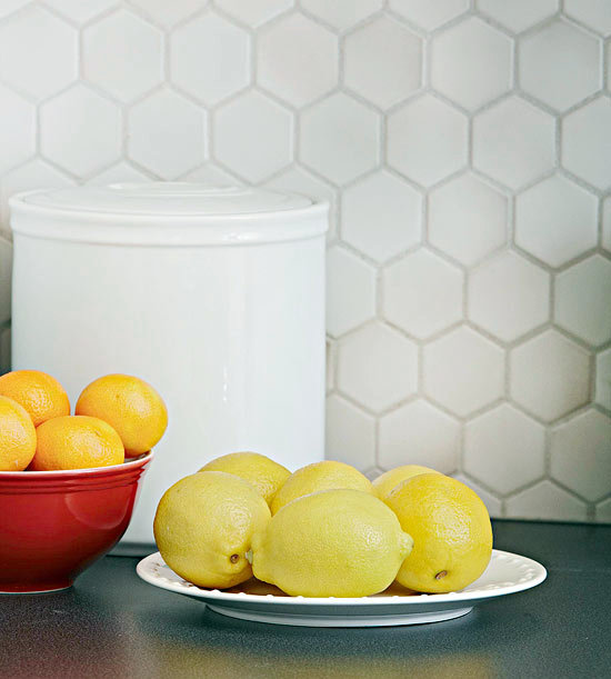 Compact kitchens that make the small space look bigger