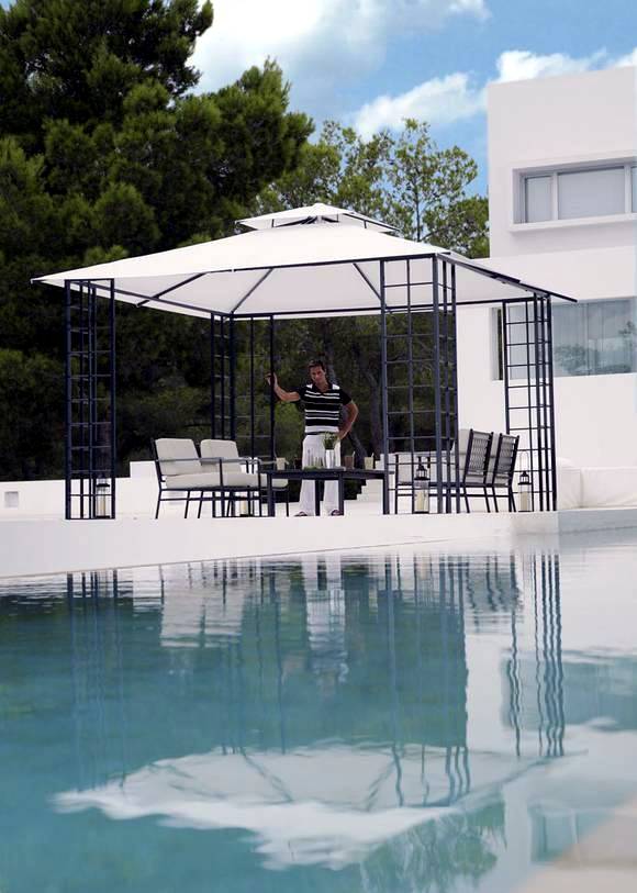 Pavilion Gallery - garden & balcony