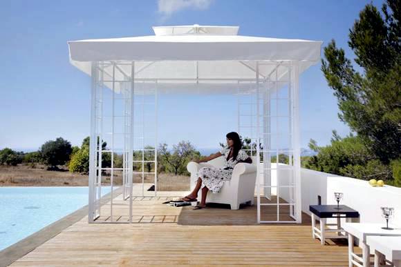 Pavilion Gallery - garden & balcony