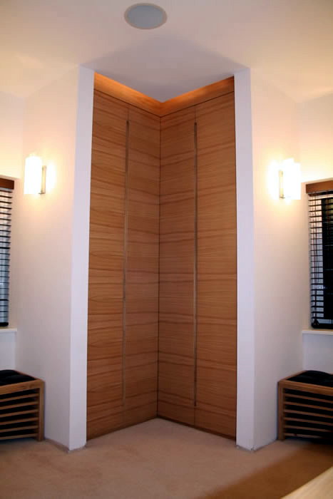 Corner wardrobe Corner wardrobe