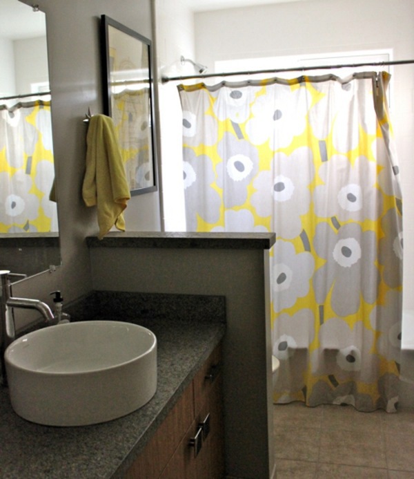Marimekko shower curtain - Fresh colors and patterns in the bathroom
