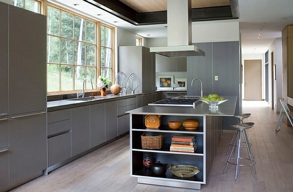 Metal accents as decoration at home