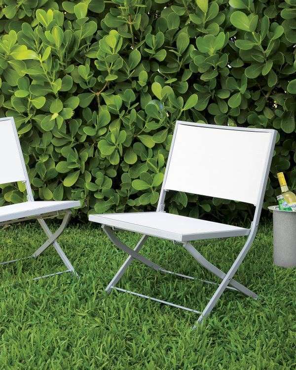 Stylish garden chairs for your outdoor area