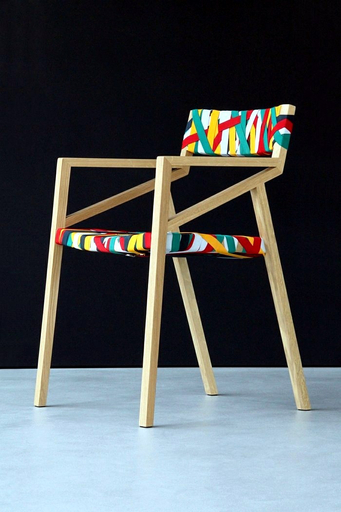Designer Furniture – wooden chairs Bretelle impress you with a unique look