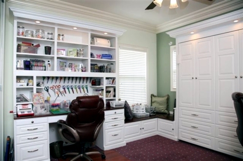 Ultimate order in workroom - practical organizational system Ultimate order in workroom - practical organizational system