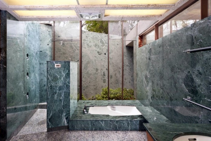 Architect house for sale - the Silvertop house of John Lautner