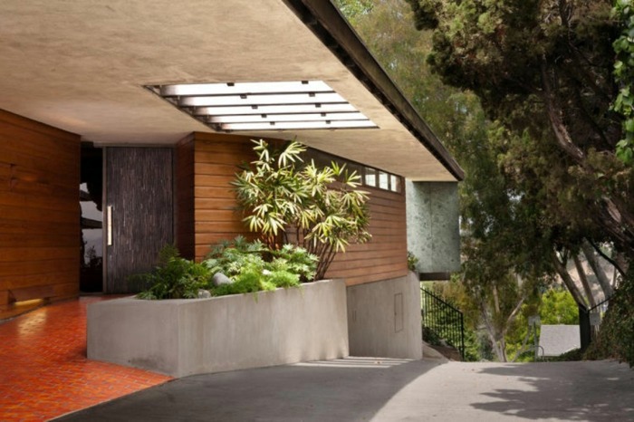 Architect house for sale - the Silvertop house of John Lautner