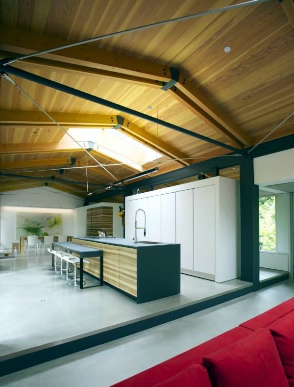 Modern house in the countryside - Southlands Residence in Vancouver offers with nature united interiors