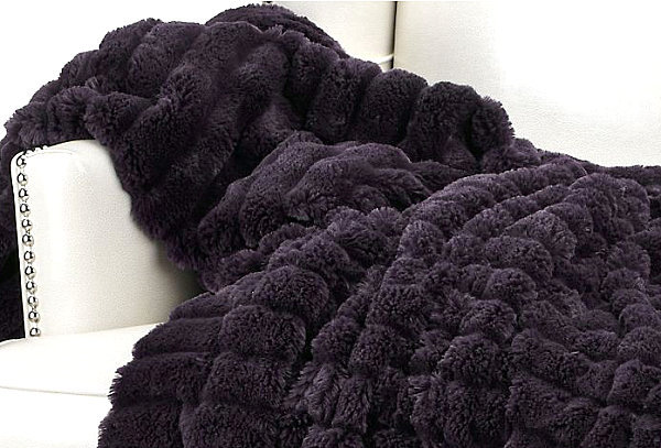 Ambience in Purple - The splendor of the violet interior