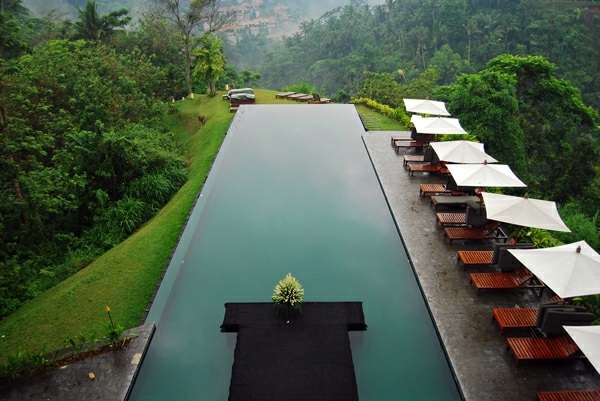 The most beautiful endless pool of water - fantastic resorts