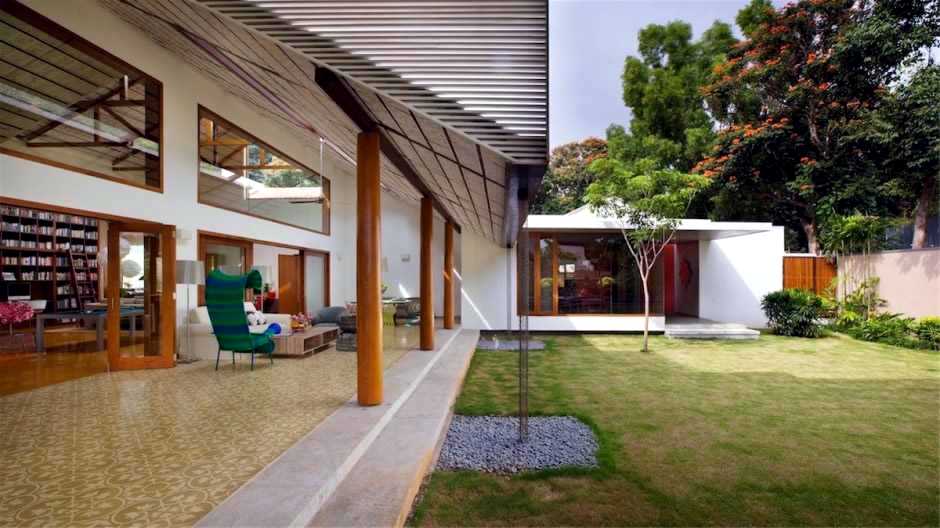 Residential Villa represents a synthesis of modernity and tradition