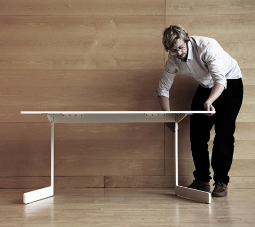 Möbel - White folding table design by Ola AKKA Möbel - White folding table design by Ola AKKA