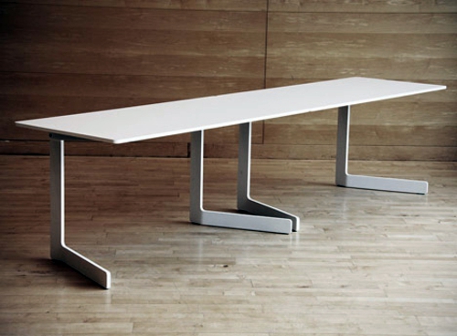 White folding table design by Ola AKKA