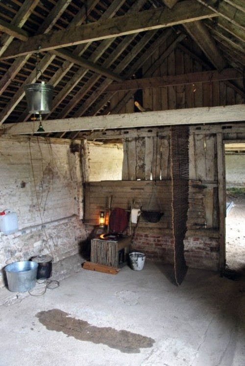 35 Rustic bathroom design ideas - Rural Barn Outfit