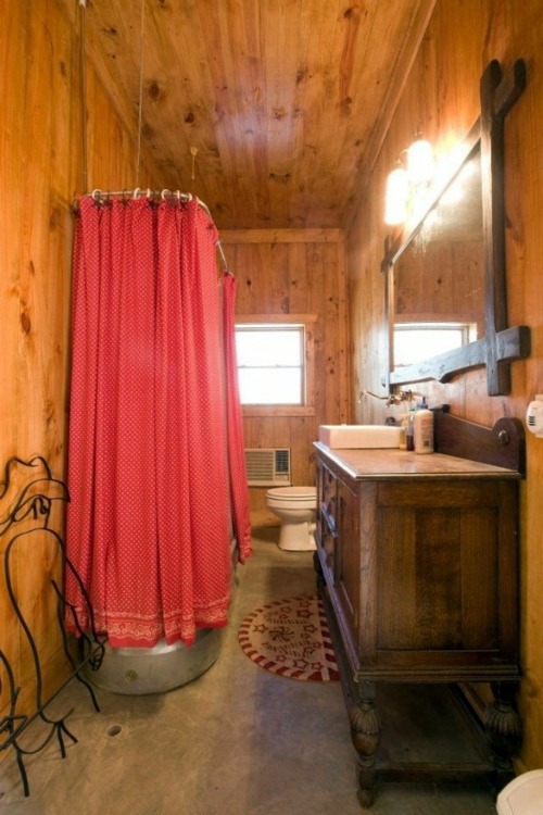 35 Rustic bathroom design ideas - Rural Barn Outfit