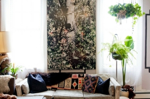 The craft in the style of the 1970's - the macrame decoration is making a comeback!