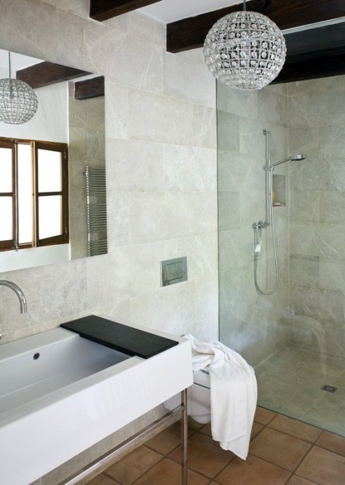 Glass ball chandelier decoration - 13 ideas for beautiful ambience