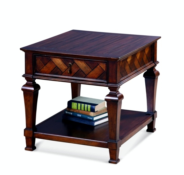 The charm of colonial furniture - stylish wooden furniture from a bygone era The charm of colonial furniture - stylish wooden furniture from a bygone era