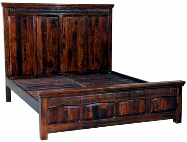 The charm of colonial furniture - stylish wooden furniture from a bygone era The charm of colonial furniture - stylish wooden furniture from a bygone era