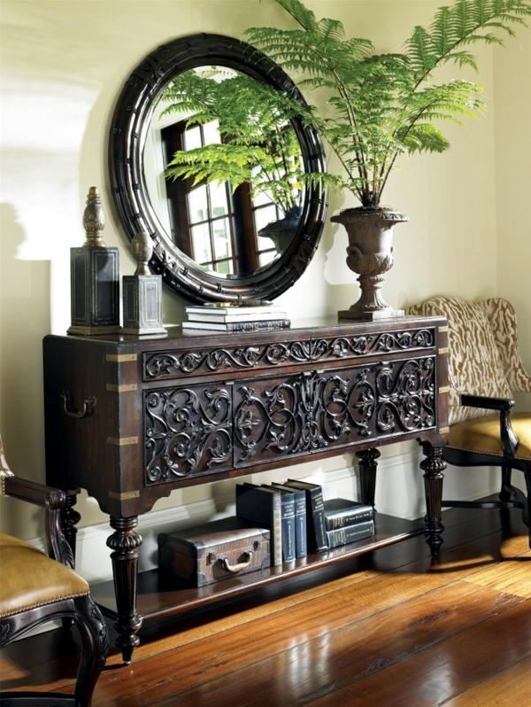 The charm of colonial furniture - stylish wooden furniture from a bygone era The charm of colonial furniture - stylish wooden furniture from a bygone era
