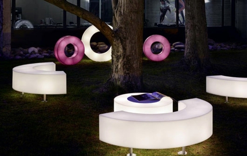 Cool garden lighting - you brighten your cozy outdoor room