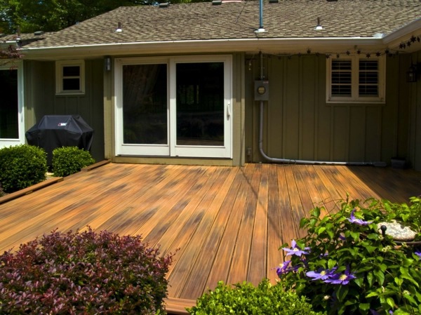 Terrace with teak wood flooring - modern solution for any outdoor area
