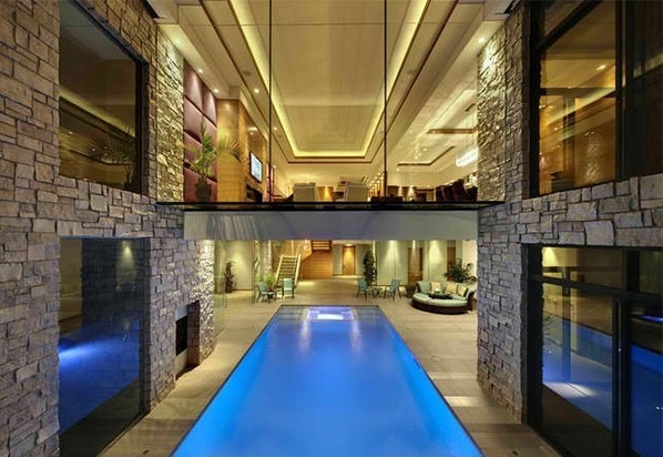 Modern interior design ideas for holiday home with indoor pool Modern interior design ideas for holiday home with indoor pool