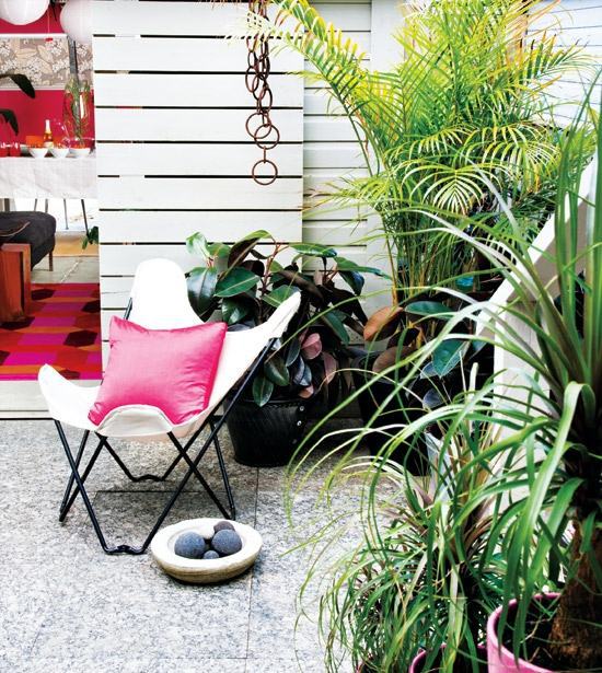 Colorful garage design - redesign of the old garage