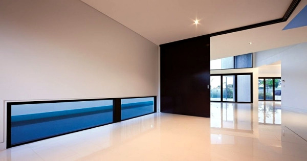 Modern block house in Australia Modern block house in Australia