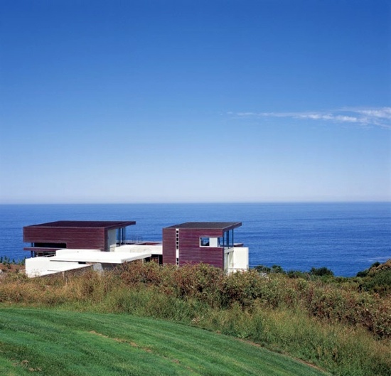 Modern house residence located in the Western Cape Province of SAOTA