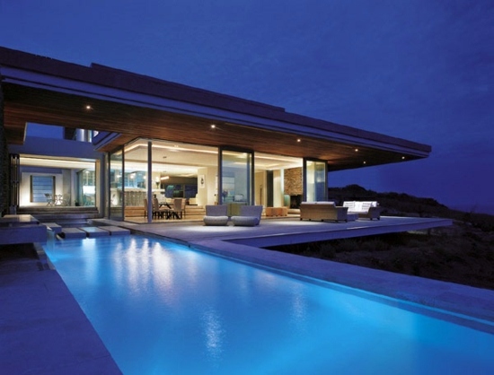 Modern house residence located in the Western Cape Province of SAOTA
