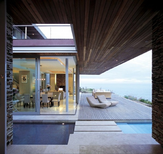 Modern house residence located in the Western Cape Province of SAOTA