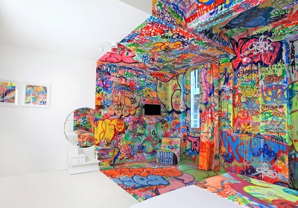 Hotels - Art Hotel in Marseille offers rooms with a split design to Hotels - Art Hotel in Marseille offers rooms with a split design to