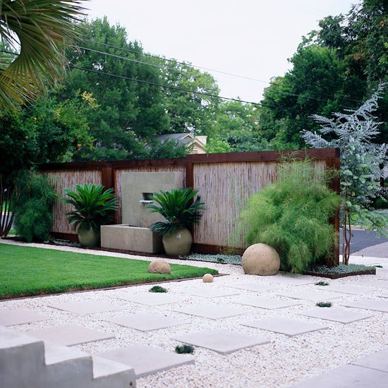 Creative garden design - space saving ideas
