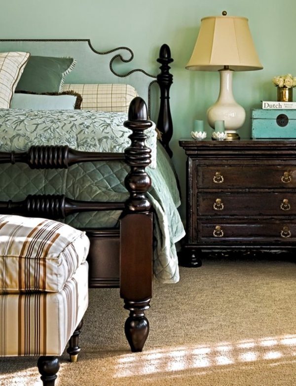 Wall color mint green gives your living room a magical flair