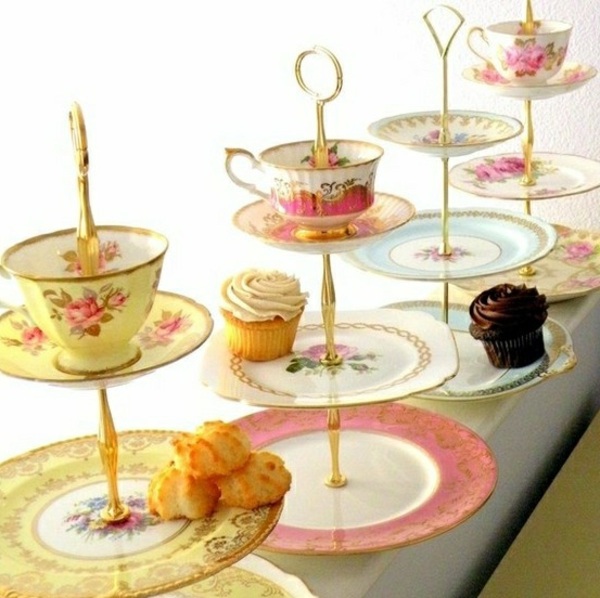 Tortenetagere - amazing DIY cake stand Tortenetagere - amazing DIY cake stand
