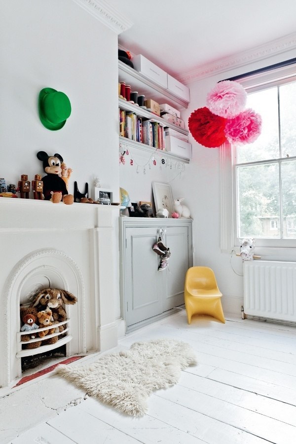 Children's room design - creative ideas in color