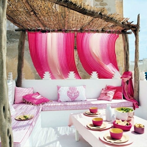 Colorful ideas for your garden decorations and garden accessories your