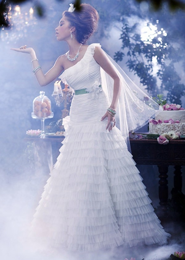 Trends - The most beautiful wedding dresses inspired by Disney Princess