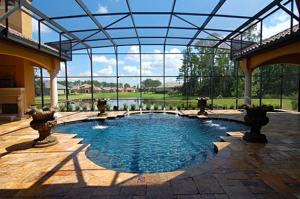 Stylish ideas for the swimming pool at home