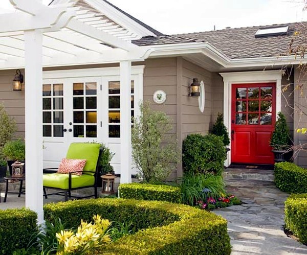 Accessories and lighting for the front door area