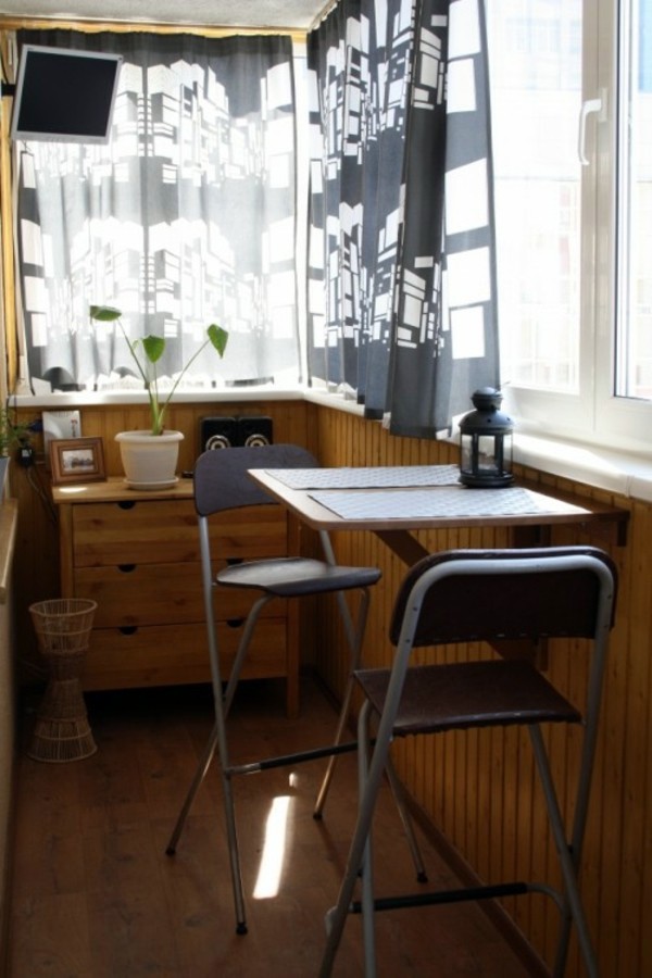 30 Cool Ideas for the small balcony