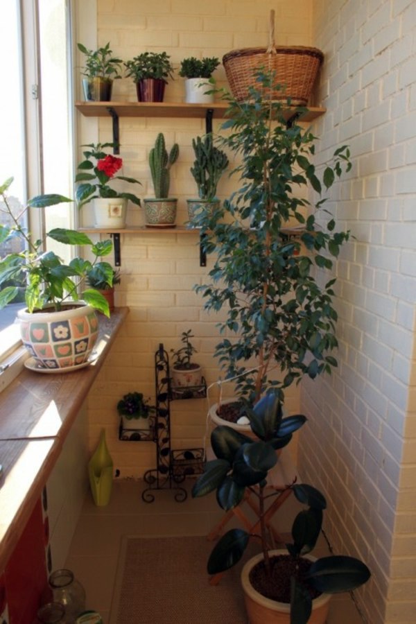 30 Cool Ideas for the small balcony