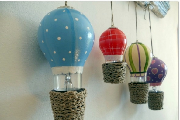 DIY decoration from bulbs – 120 craft ideas for old light bulbs | Avso
