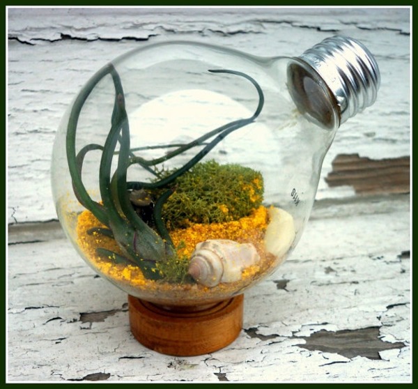 DIY decoration from bulbs - 120 craft ideas for old light bulbs DIY decoration from bulbs - 120 craft ideas for old light bulbs