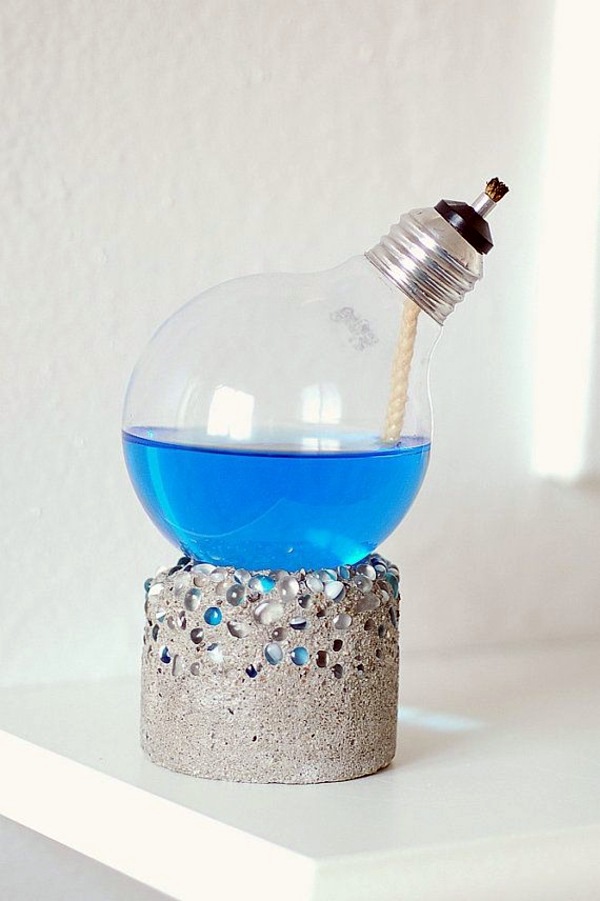 DIY decoration from bulbs - 120 craft ideas for old light bulbs DIY decoration from bulbs - 120 craft ideas for old light bulbs